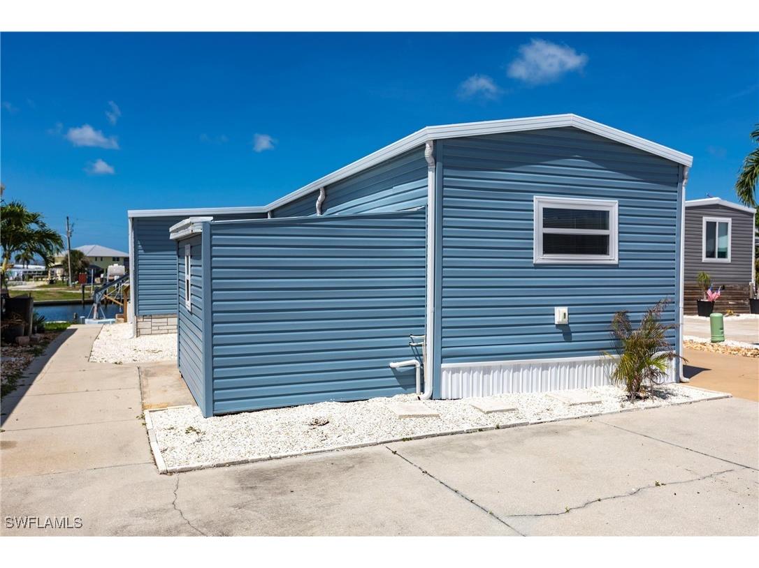 3913 Dewberry Lane Saint James City FL 33956 225059619 image14