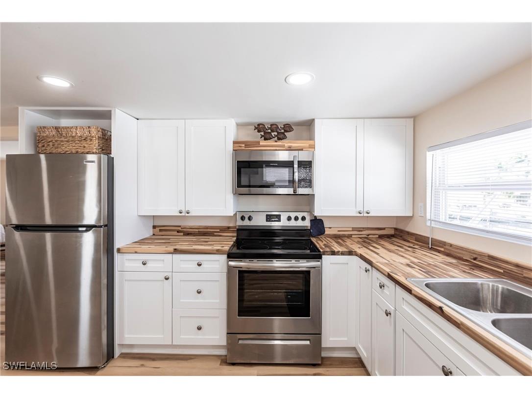 3913 Dewberry Lane Saint James City FL 33956 225059619 image20