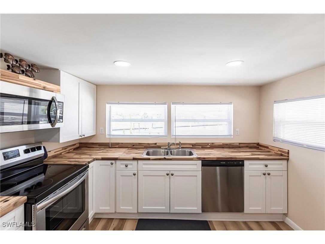 3913 Dewberry Lane Saint James City FL 33956 225059619 image21