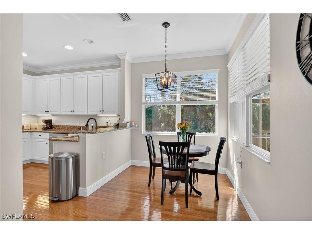 3913 Forest Glen Boulevard #201 Naples FL 34114 226008205 image10