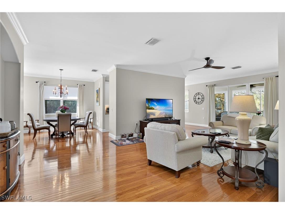 3913 Forest Glen Boulevard #201 Naples FL 34114 226008205 image16