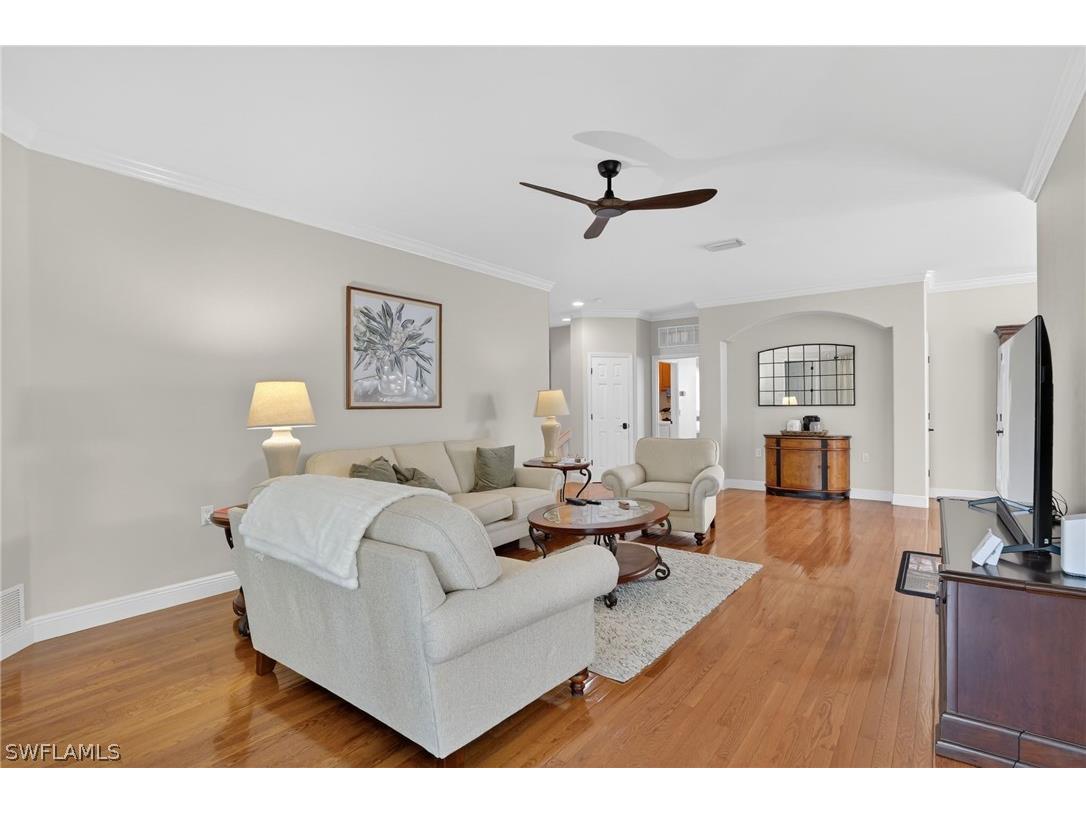 3913 Forest Glen Boulevard #201 Naples FL 34114 226008205 image19