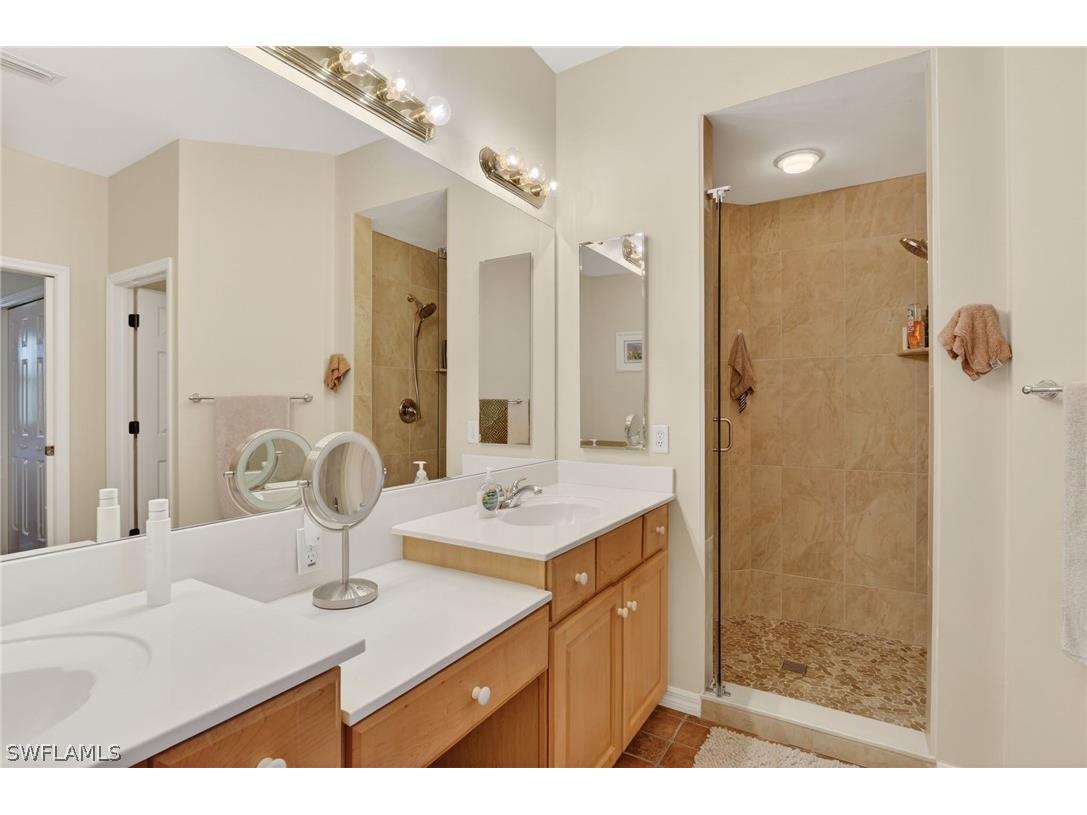 3913 Forest Glen Boulevard #201 Naples FL 34114 226008205 image22