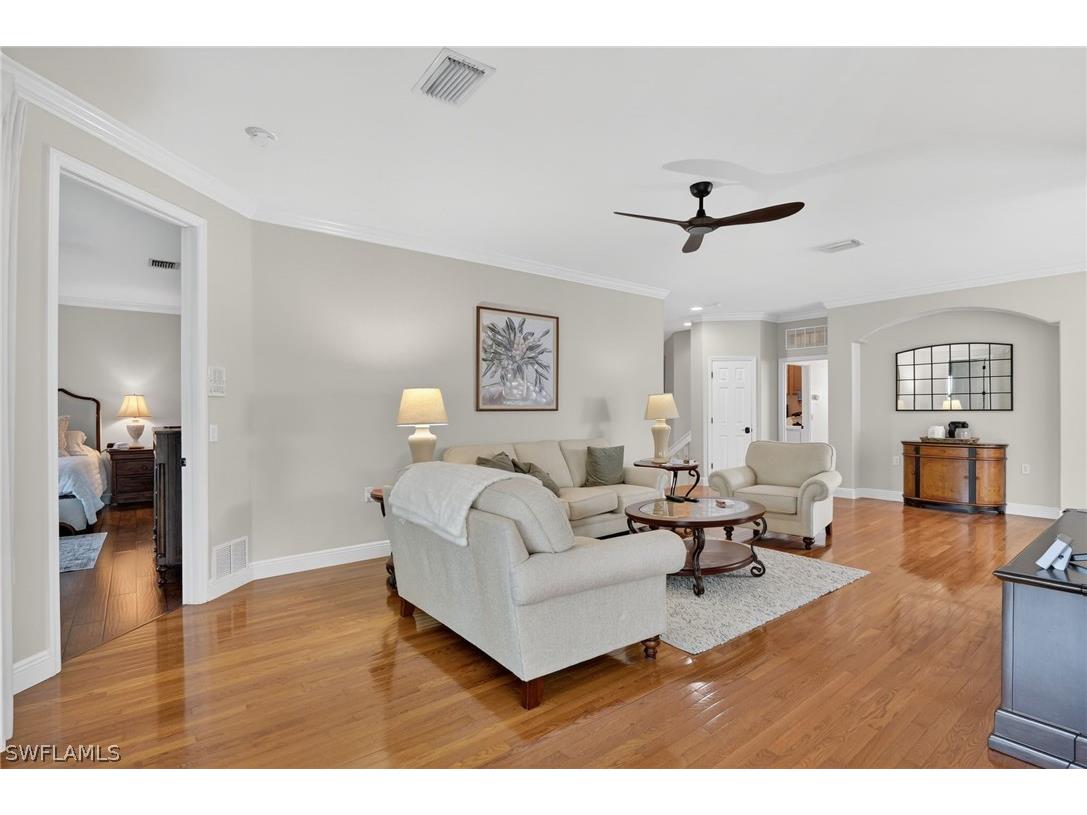3913 Forest Glen Boulevard #201 Naples FL 34114 226008205 image3