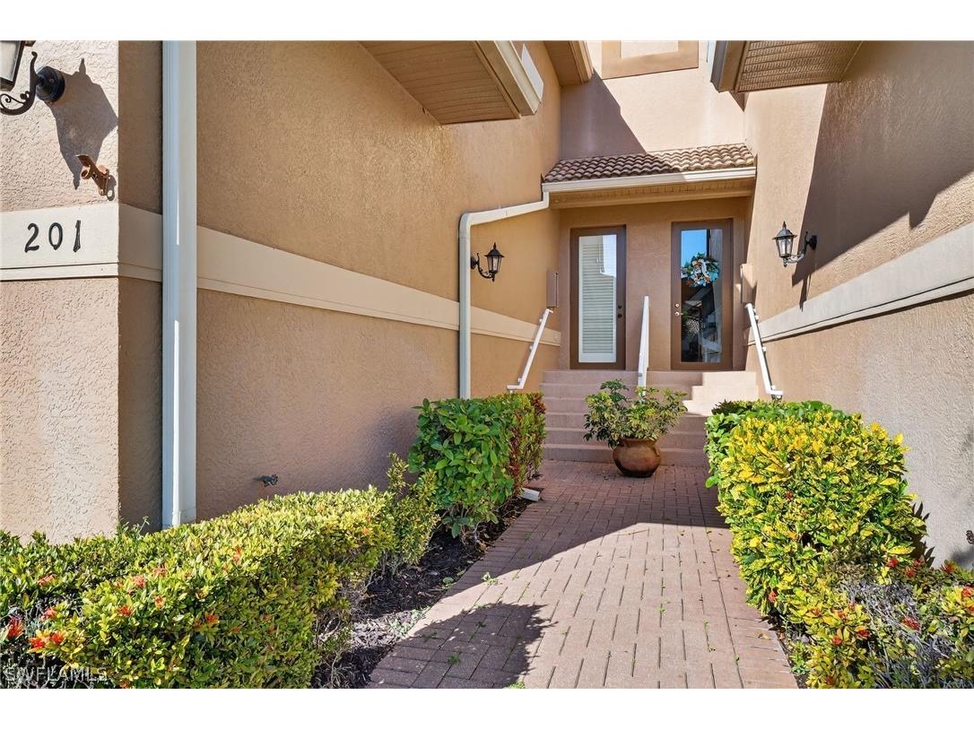 3913 Forest Glen Boulevard #201 Naples FL 34114 226008205 image7
