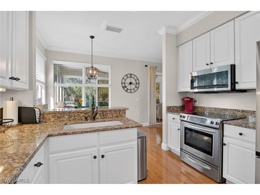 3913 Forest Glen Boulevard #201 Naples FL 34114 226008205 image8
