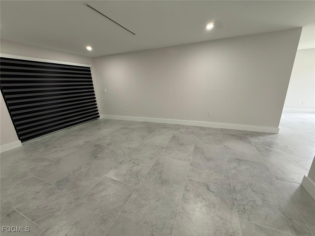 3913 SE 11th Place #4 Cape Coral FL 33904 2025017650 image2