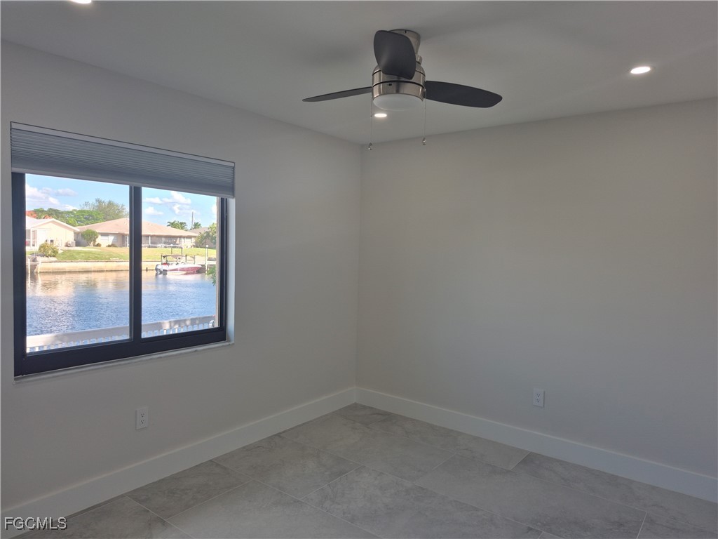 3913 SE 11th Place #4 Cape Coral FL 33904 2025017650 image8