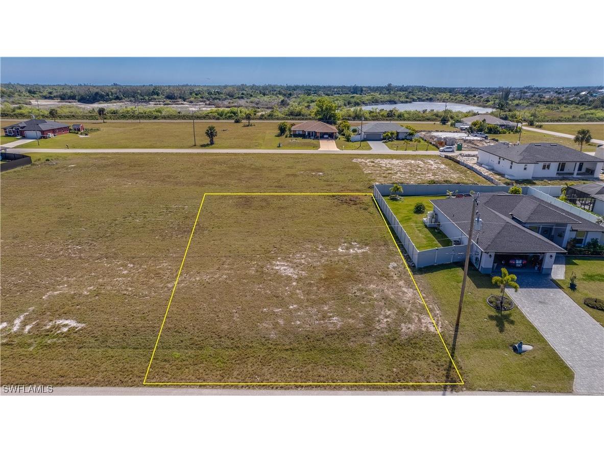 3914 NW 38th Terrace Cape Coral FL 33993 224017701 image1