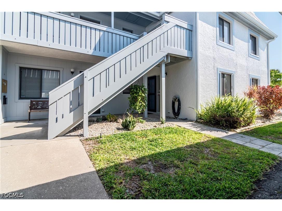 3914 Orange Grove Boulevard #1 North Fort Myers FL 33903 2026019823 image2