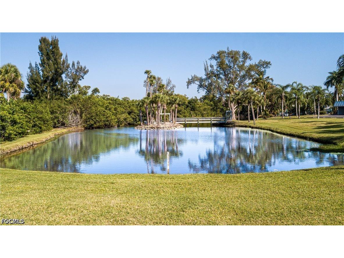 3914 Orange Grove Boulevard #1 North Fort Myers FL 33903 2026019823 image35