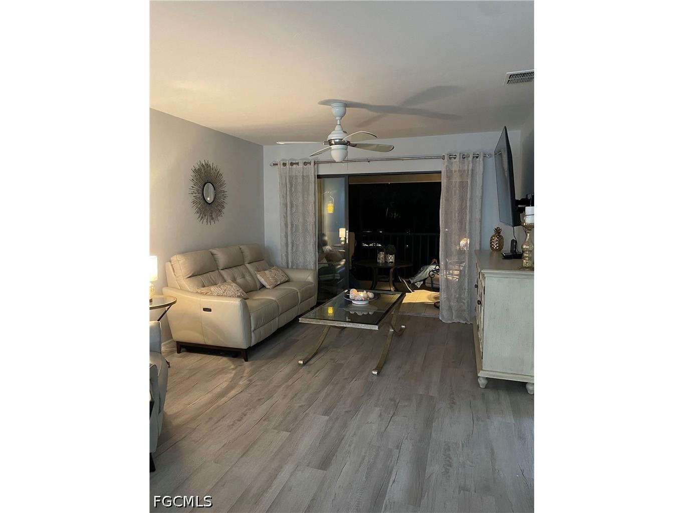3914 Orange Grove Boulevard #5 North Fort Myers FL 33903 2026028864 image4