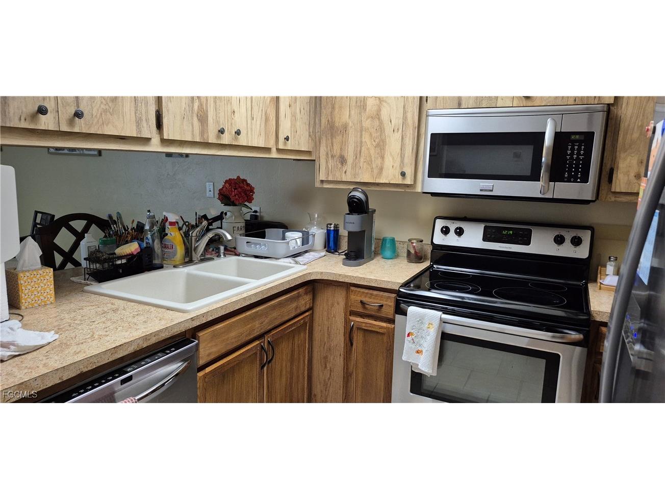 3914 SE 12th Avenue Cape Coral FL 33904 2025005114 image3