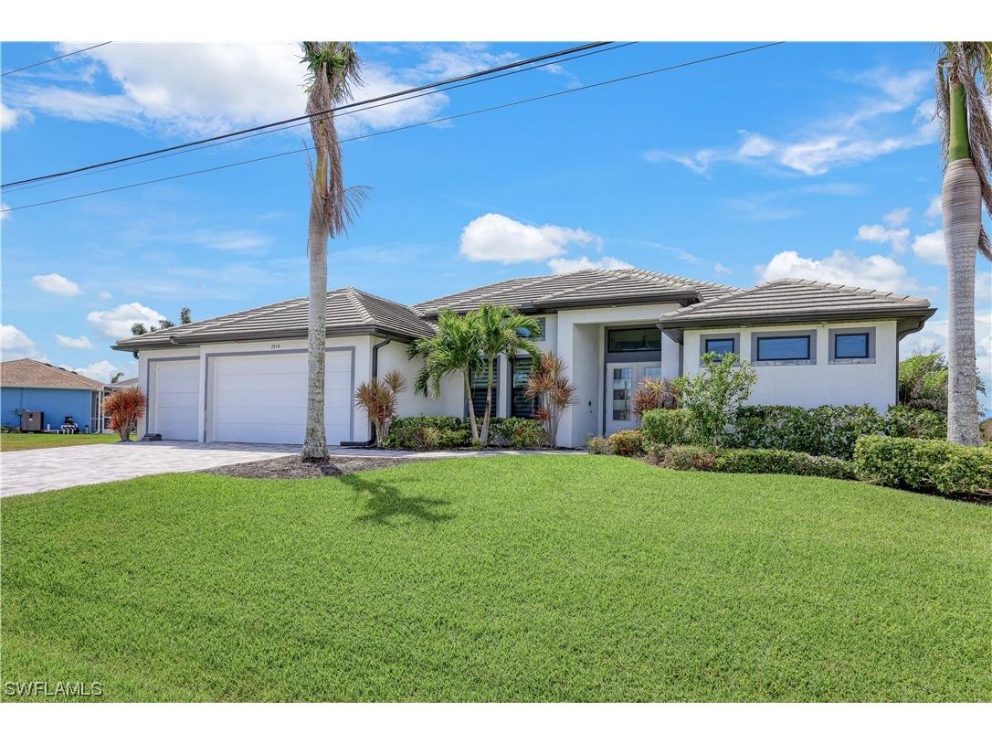 3914 SW 27th Avenue Cape Coral FL 33914 223023279 image1