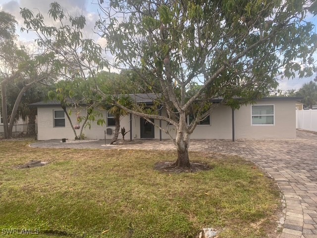 3915 Lotus Drive Naples FL 34104 225053018 image2