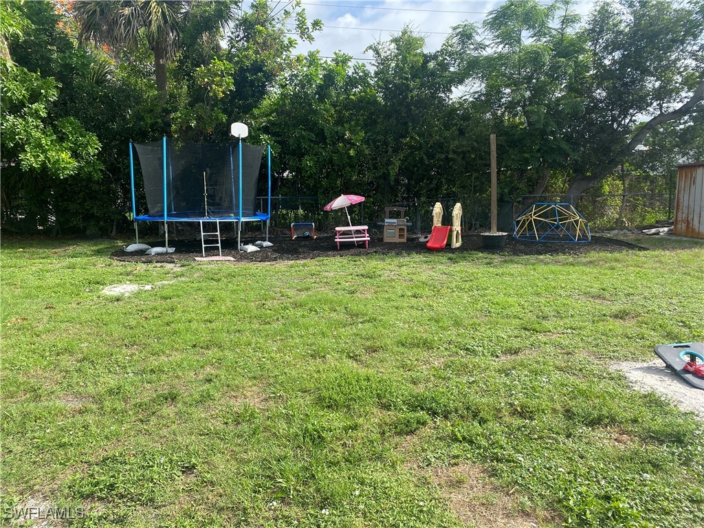 3915 Lotus Drive Naples FL 34104 225053018 image21