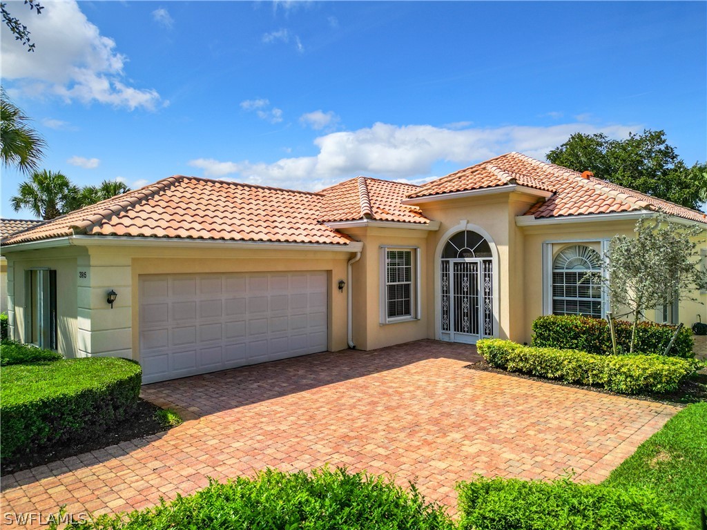 3915 Valentia Way Naples FL 34119 224042124 image1