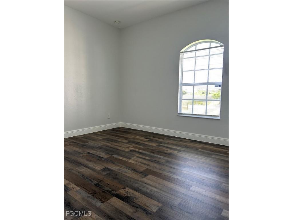 3916 13th Street SW Lehigh Acres FL 33976 2025002293 image8