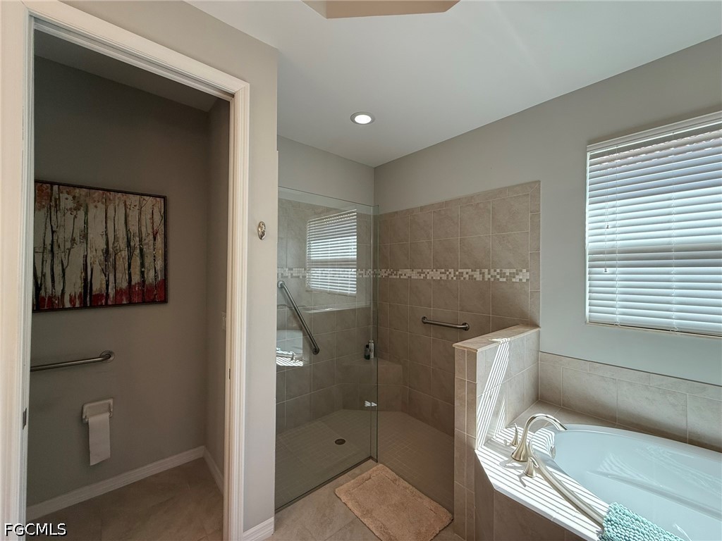 3916 King Edwards Street Fort Myers FL 33916 2026021786 image25