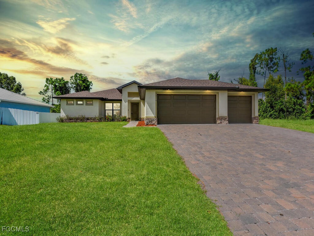 3916 NE 8th Place Cape Coral FL 33909 2025014846 image1