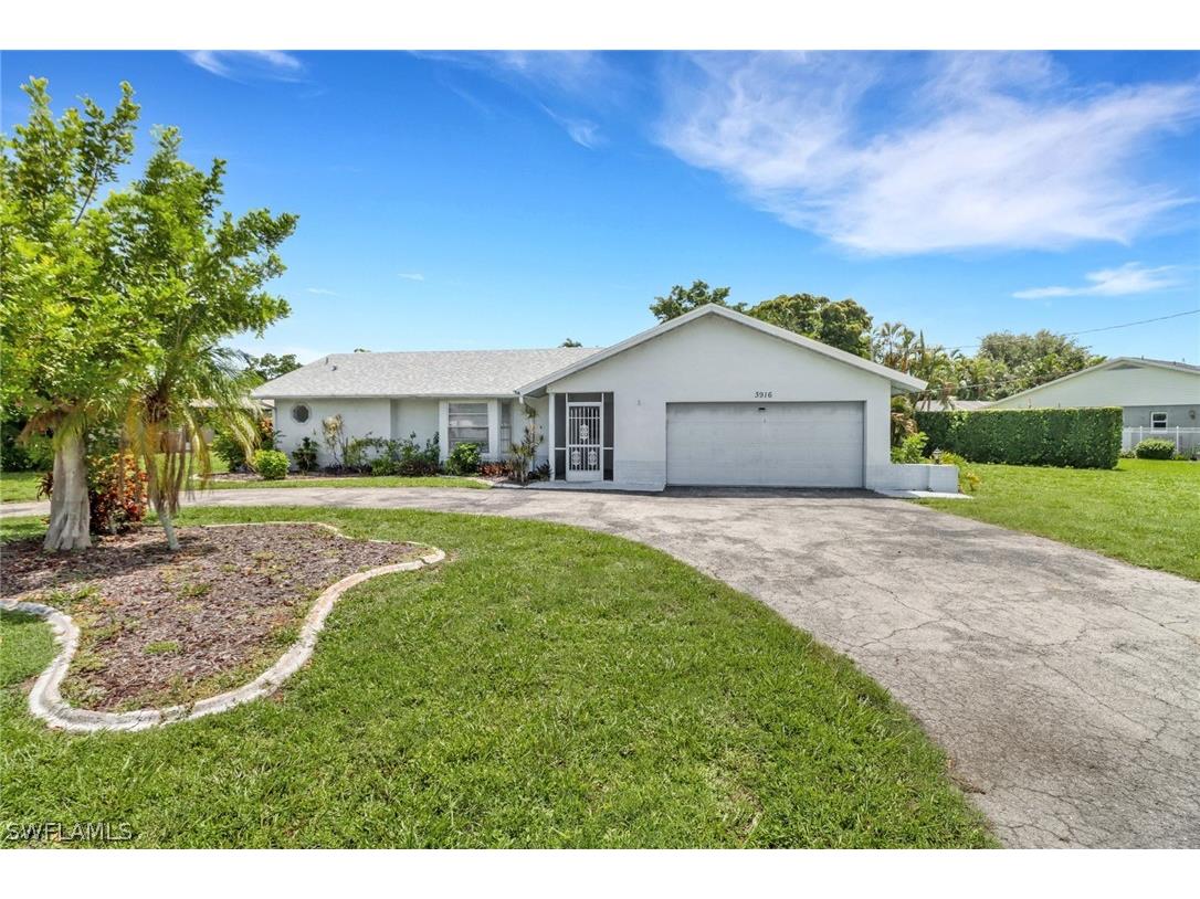 3916 SE 10th Avenue Cape Coral FL 33904 224056283 image1