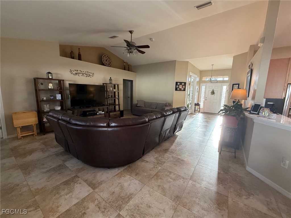 3917 Agualinda Boulevard Cape Coral FL 33914 2025008853 image14