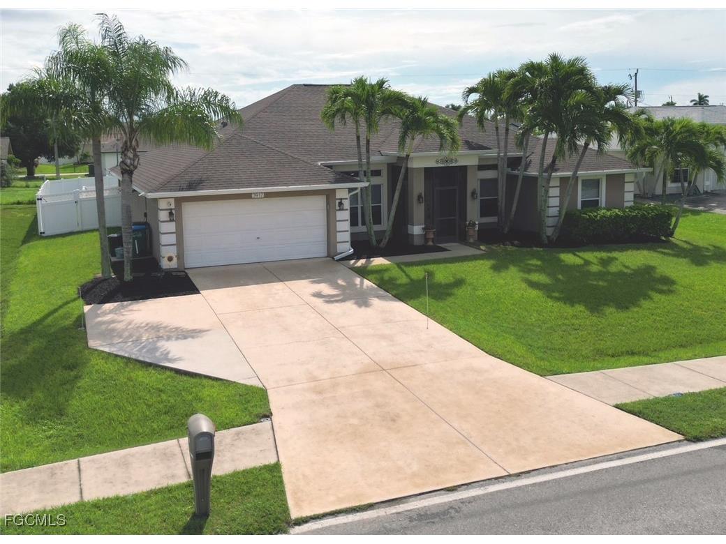 3917 Agualinda Boulevard Cape Coral FL 33914 2025008853 image2