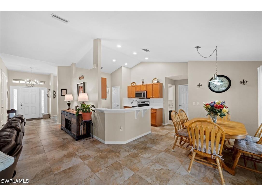 3917 Agualinda Boulevard Cape Coral FL 33914 226020130 image9