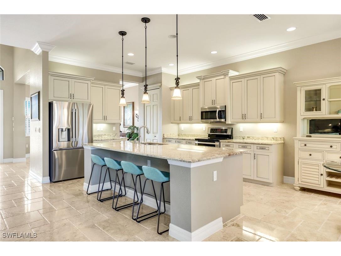 3917 Glacier Court Naples FL 34119 226001889 image8