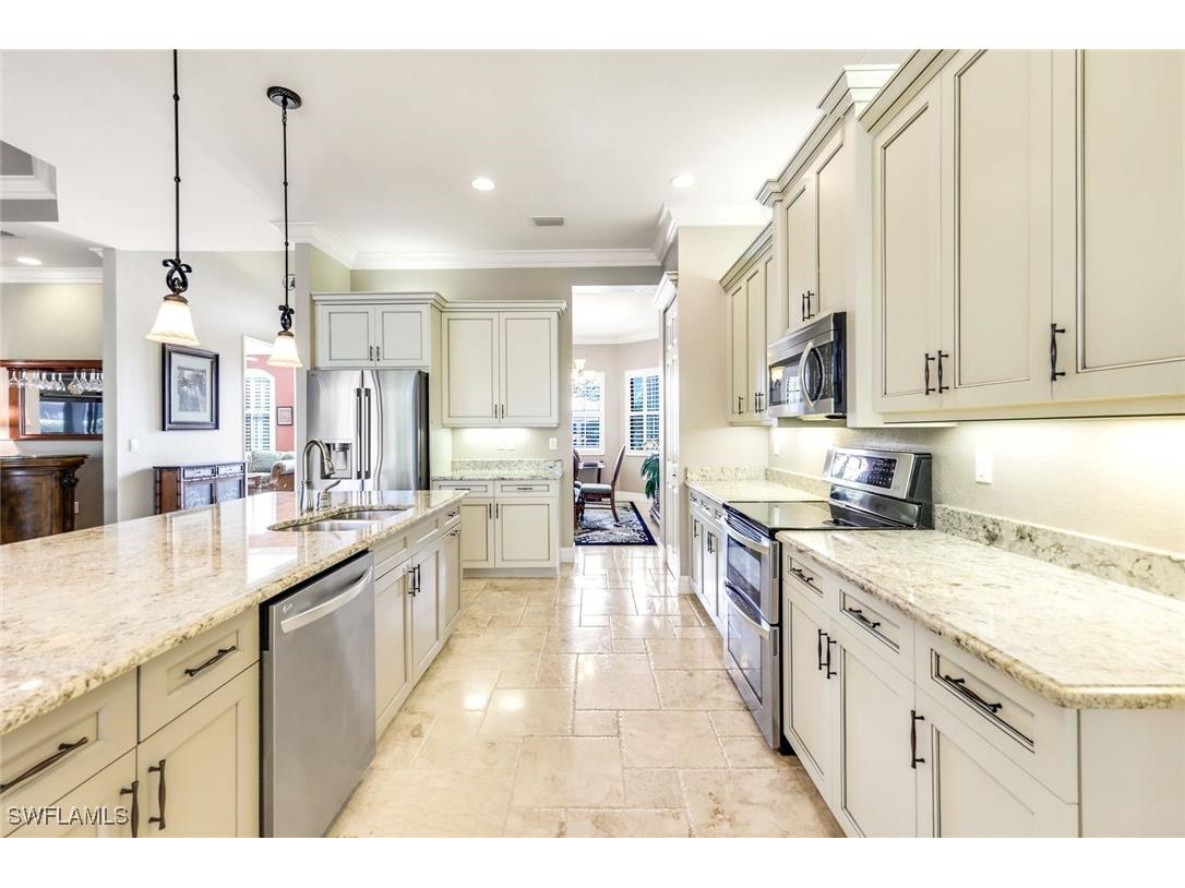 3917 Glacier Court Naples FL 34119 226001889 image9