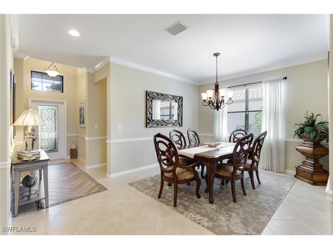 3917 Sapphire Way Naples FL 34114 225084460 image12