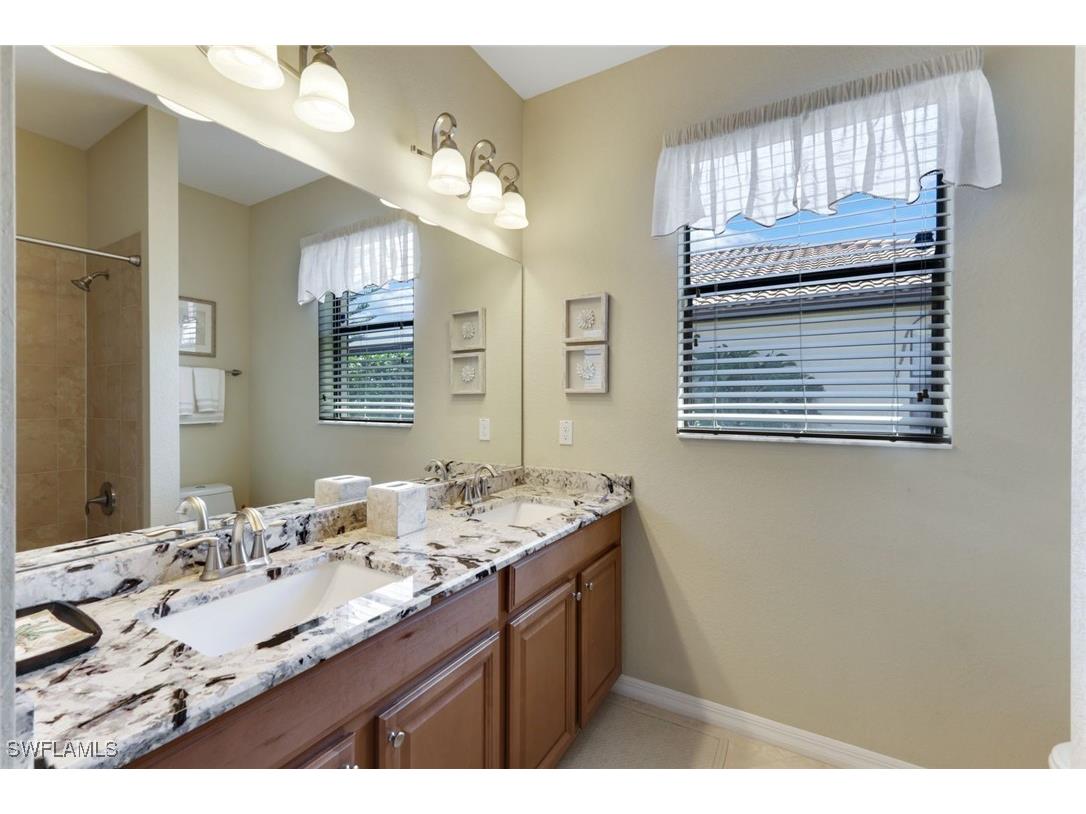 3917 Sapphire Way Naples FL 34114 225084460 image21