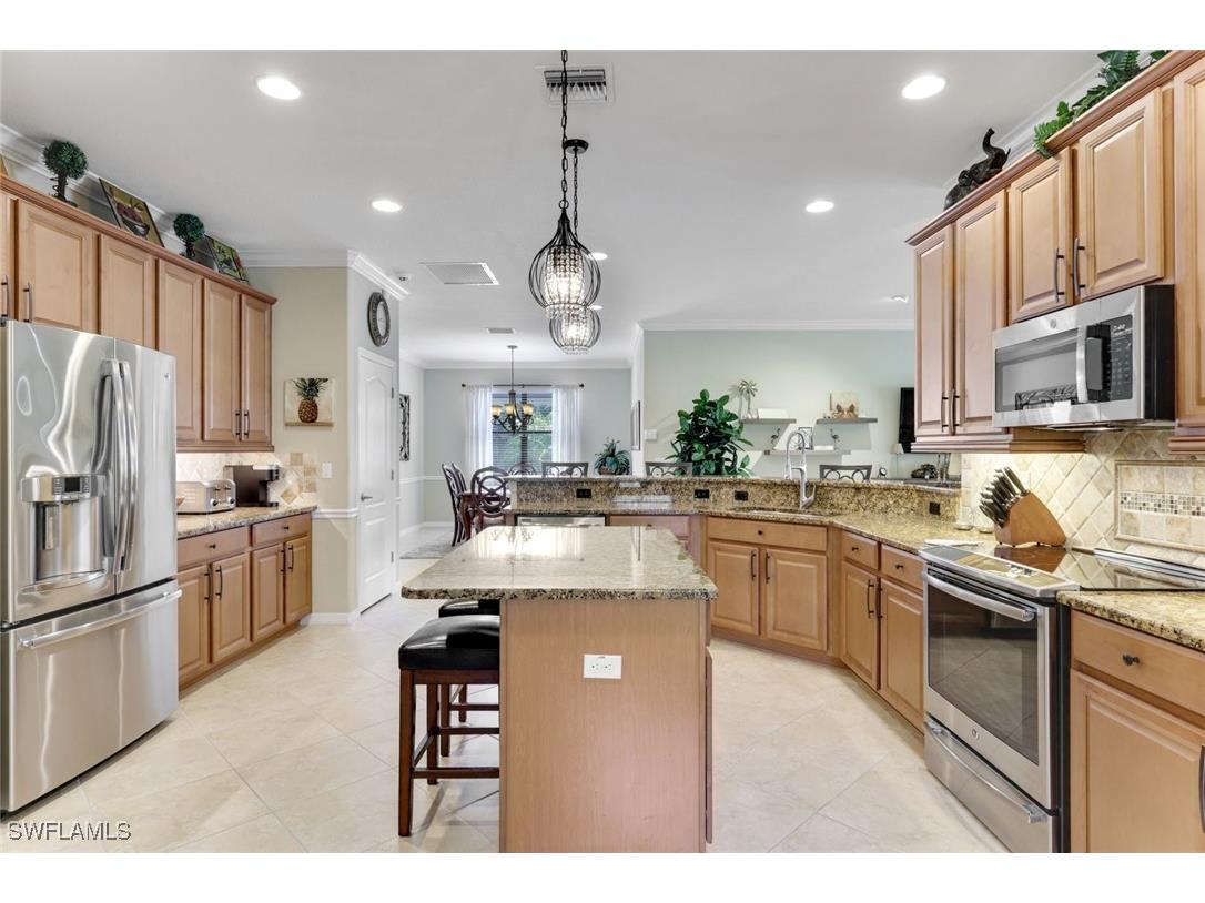 3917 Sapphire Way Naples FL 34114 225084460 image8