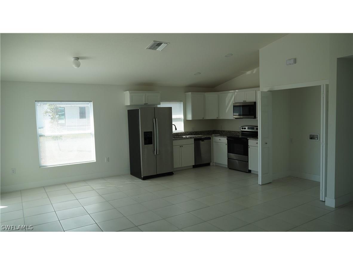 3918 NW 40th Terrace Cape Coral FL 33993 226008650 image7