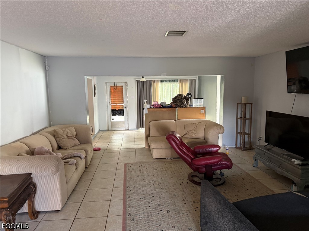 3918 Palm Tree Boulevard Cape Coral FL 33904 2026016044 image3