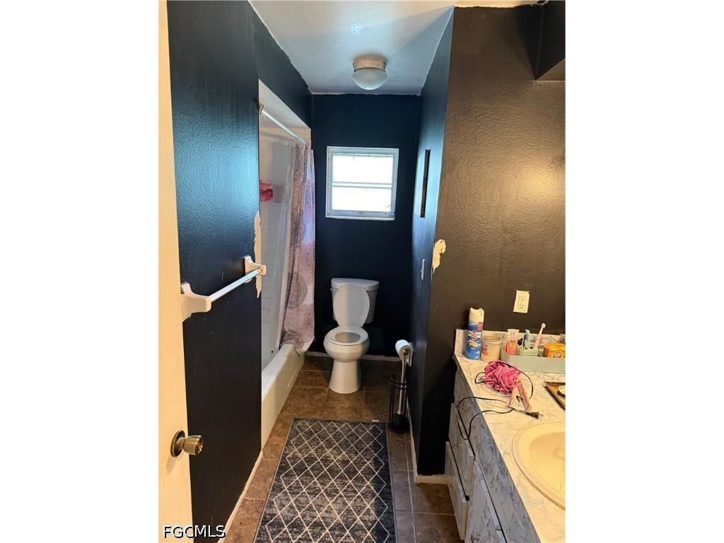 3918 Palm Tree Boulevard Cape Coral FL 33904 2026016044 image6