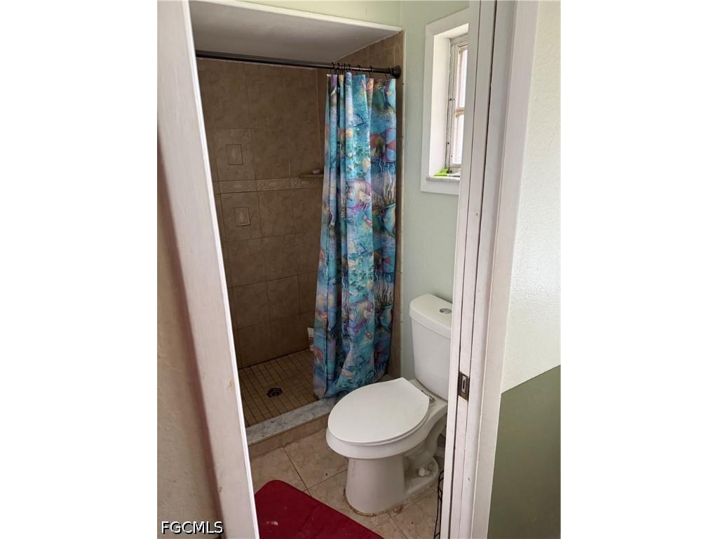 3918 Palm Tree Boulevard Cape Coral FL 33904 2026016044 image8