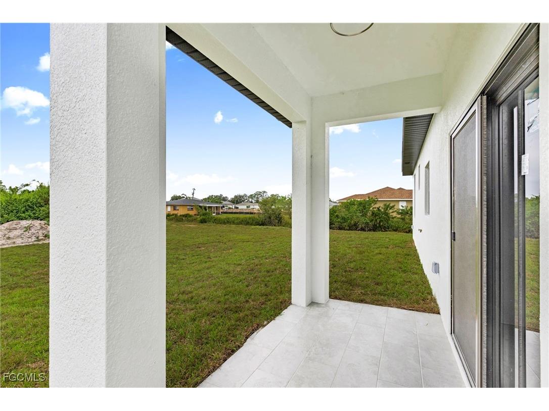 3919 8th Street SW Lehigh Acres FL 33976 2025013073 image21