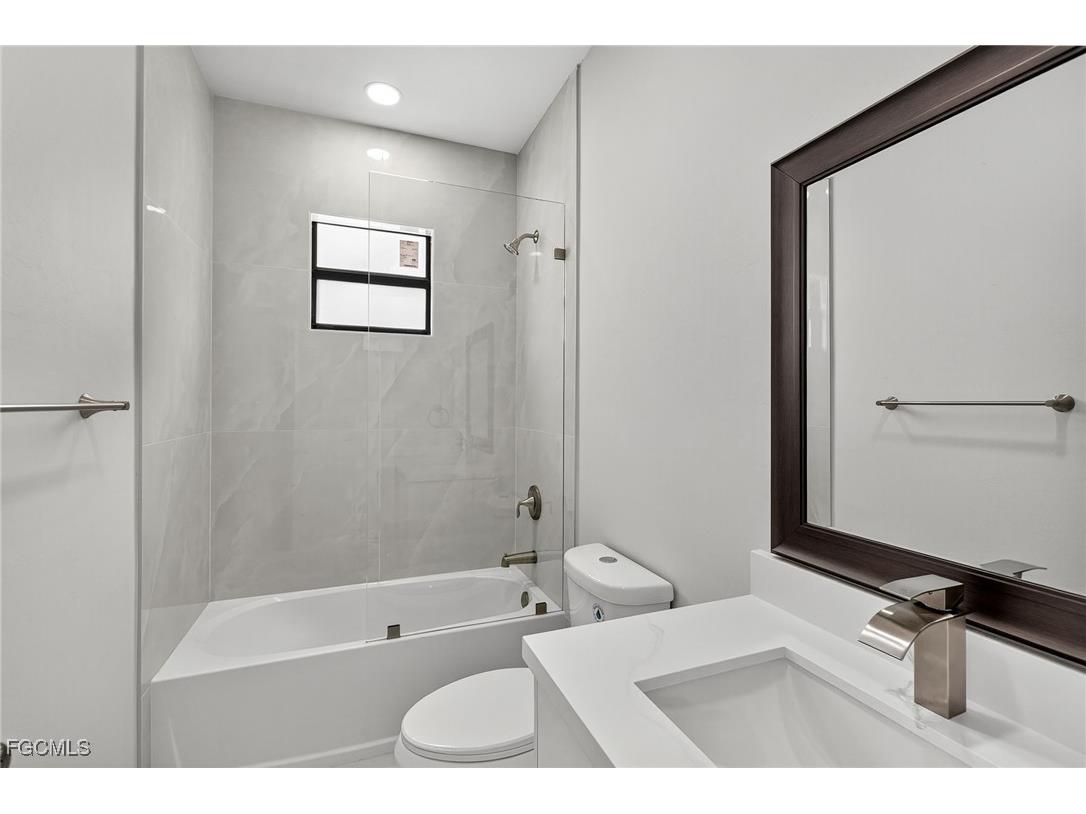 3919 8th Street SW Lehigh Acres FL 33976 2025013073 image24