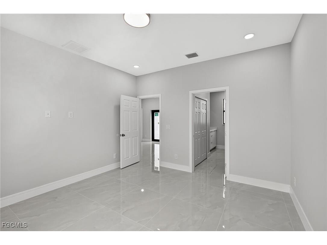 3919 8th Street SW Lehigh Acres FL 33976 2025013073 image28