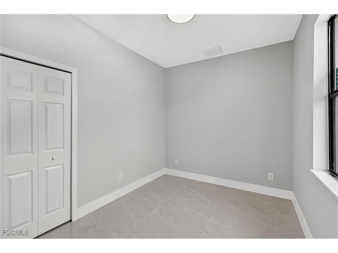 3919 8th Street SW Lehigh Acres FL 33976 2025013073 image32