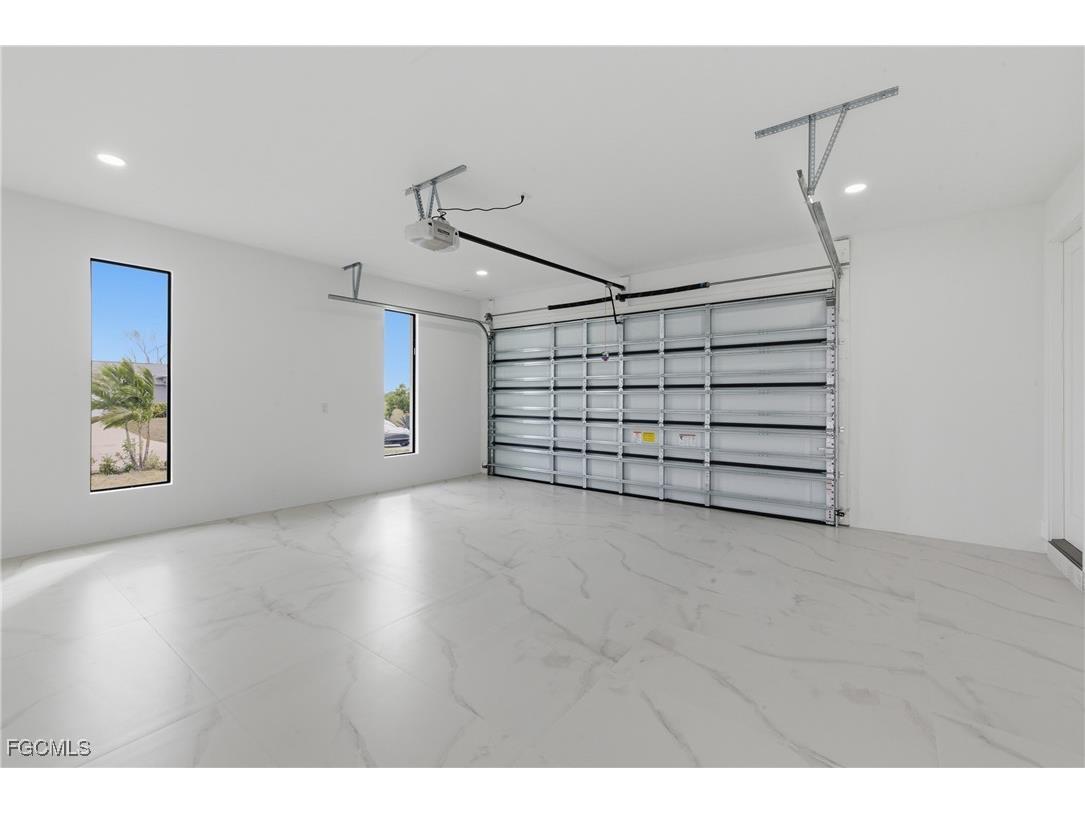 3919 NW 40th Street Cape Coral FL 33993 2026004847 image12