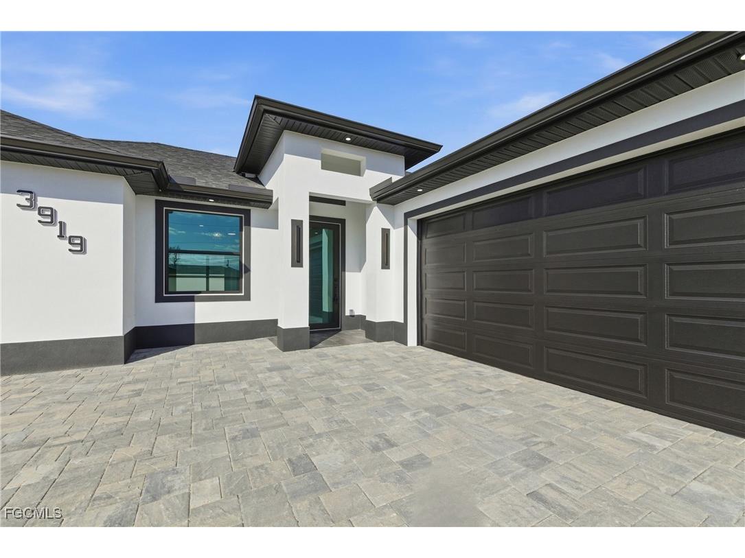 3919 NW 40th Street Cape Coral FL 33993 2026004847 image3