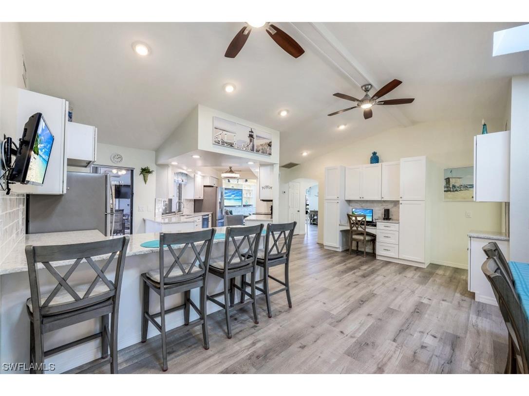 3919 SE 4th Avenue Cape Coral FL 33904 223011464 image1