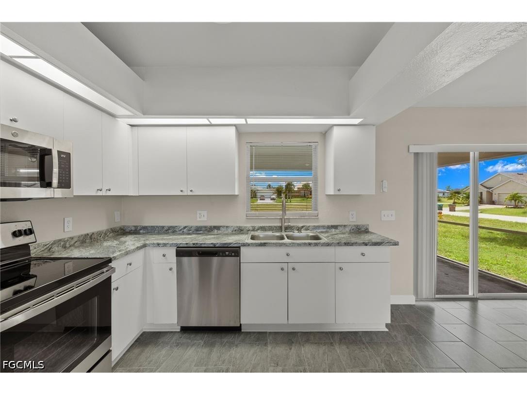 3919 SW 14th Avenue Cape Coral FL 33914 2026028863 image11