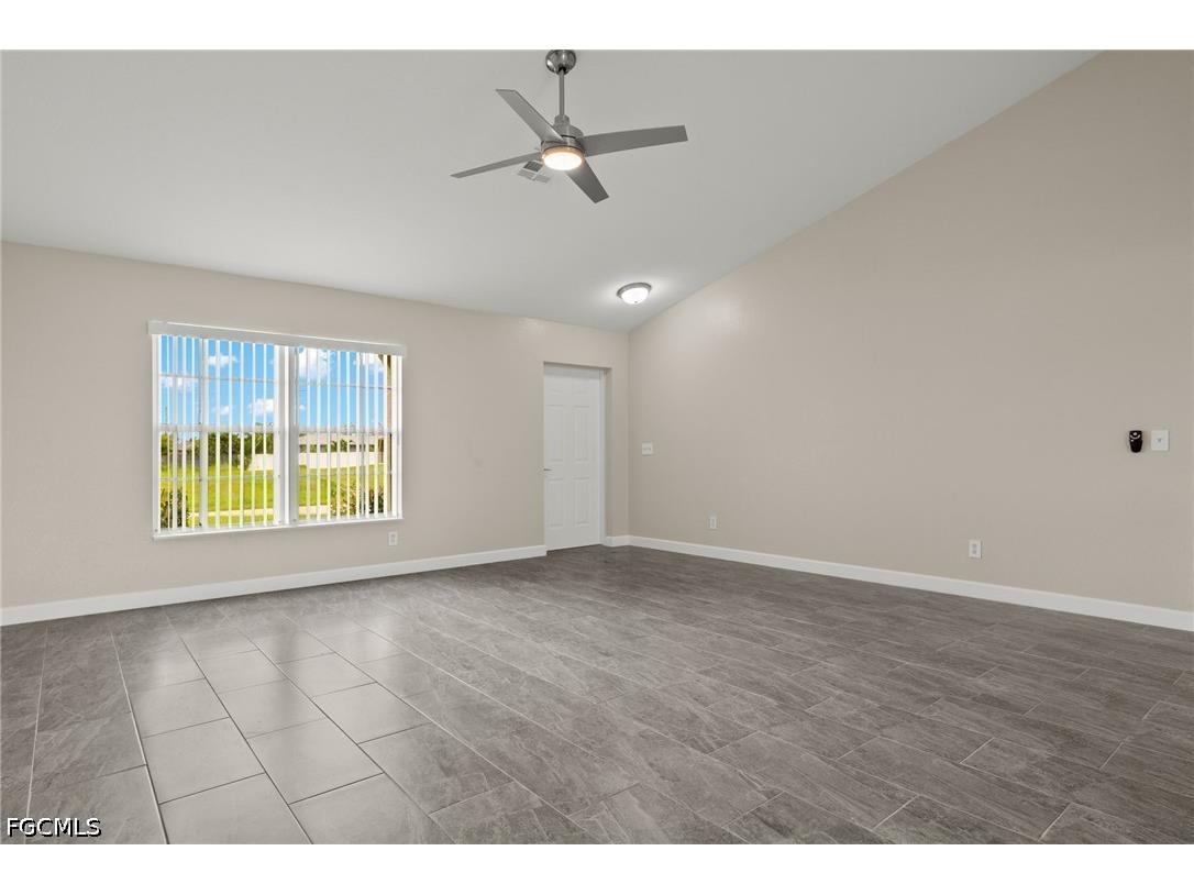 3919 SW 14th Avenue Cape Coral FL 33914 2026028863 image4