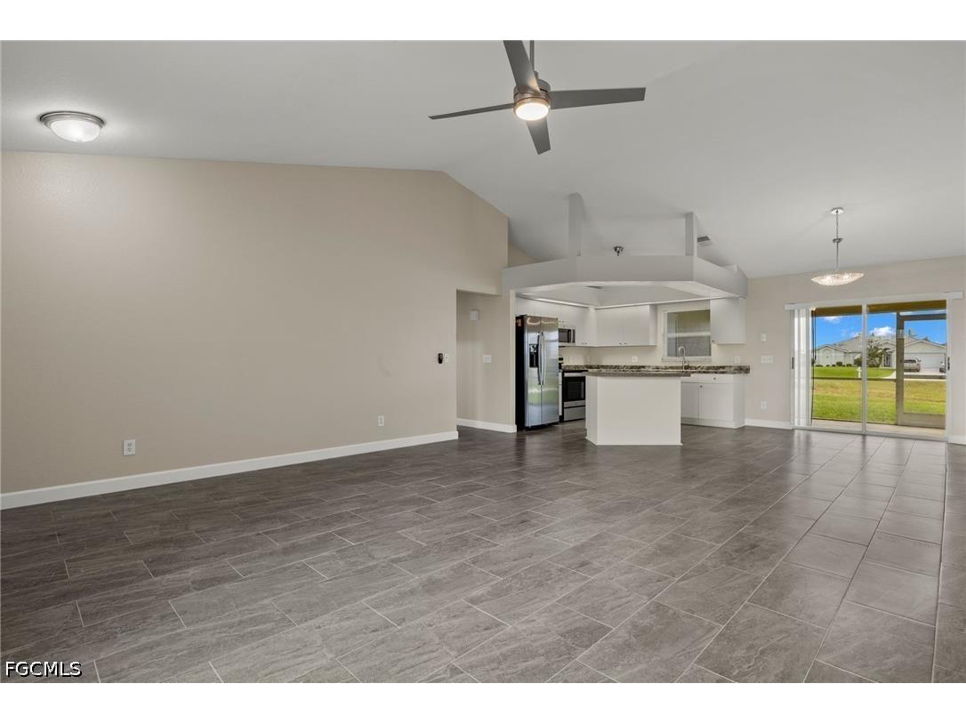 3919 SW 14th Avenue Cape Coral FL 33914 2026028863 image5