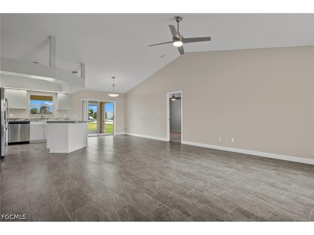 3919 SW 14th Avenue Cape Coral FL 33914 2026028863 image6