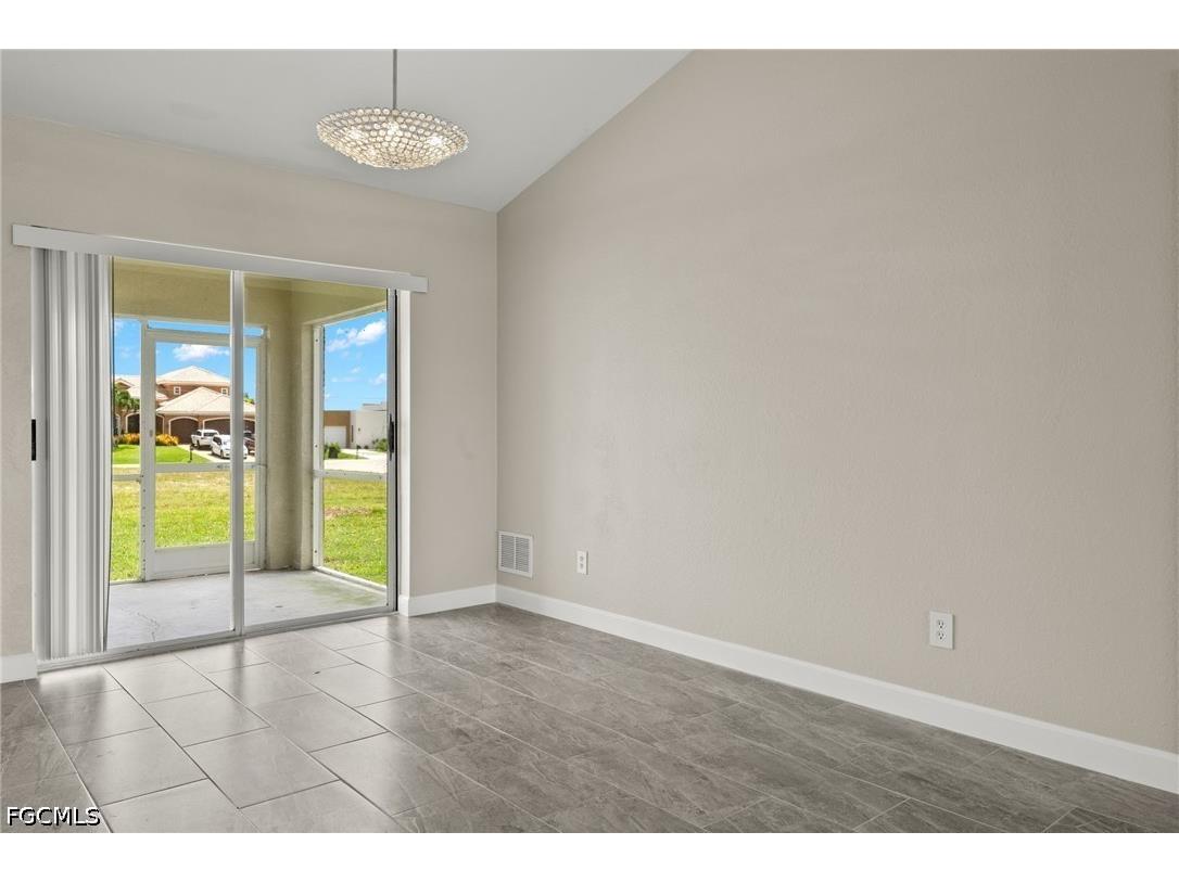 3919 SW 14th Avenue Cape Coral FL 33914 2026028863 image7