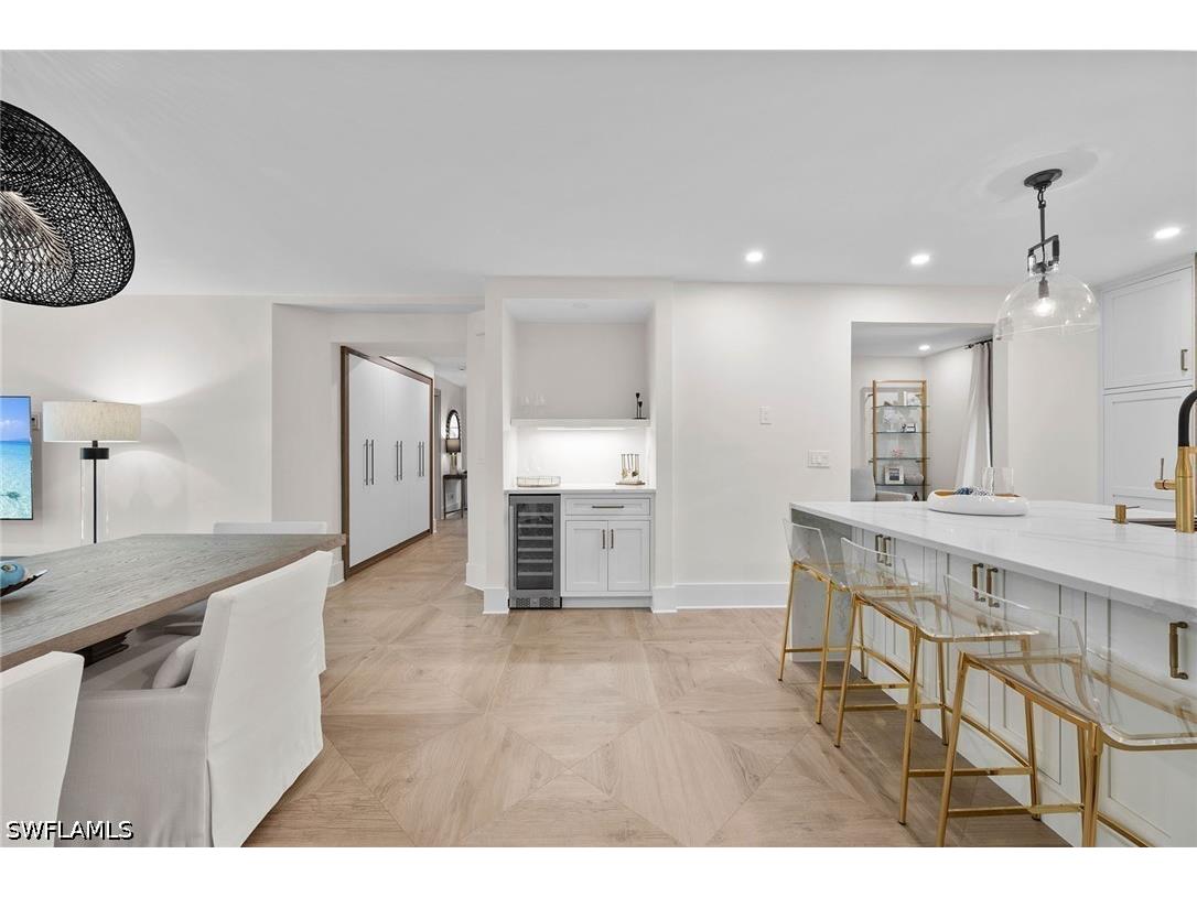 392 7th Avenue S #4 Naples FL 34102 226020882 image10